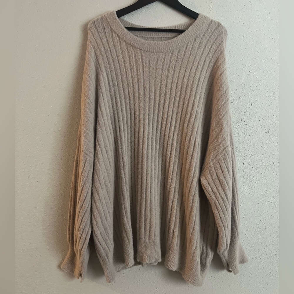 Aerie Oversized Fuzzy Soft Long Sleeve Sweater Size XXL